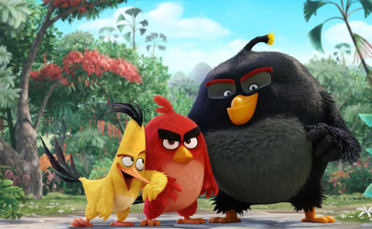 Анимированные птицы Чак, Ред и Бомб из Angry Birds