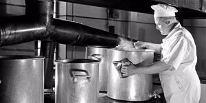 10-restaurant-cook-300x150 10-restaurant-cook