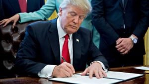 trump_signing_order-300x169 trump_signing_order