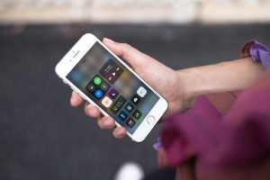 ios-11-control-center-iphone-7-mockuuup-300x200 ios-11-control-center-iphone-7-mockuuup