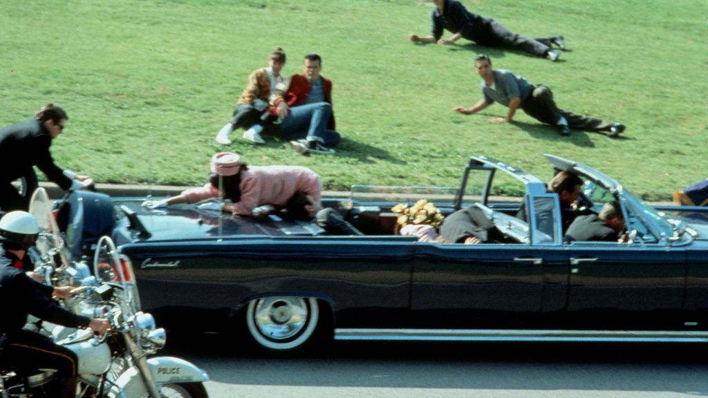 la-et-mn-mini-american-media-assassination-kennedy-review-20170525-1024x576 Как правильно читать секретные документы об убийстве Кеннеди