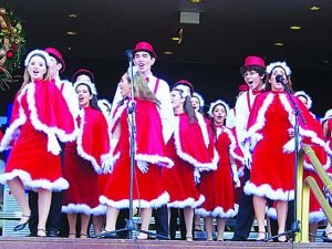 2017-Caroling-Competition-Official-Photo-featured-300x225 2017-Caroling-Competition-Official-Photo-featured