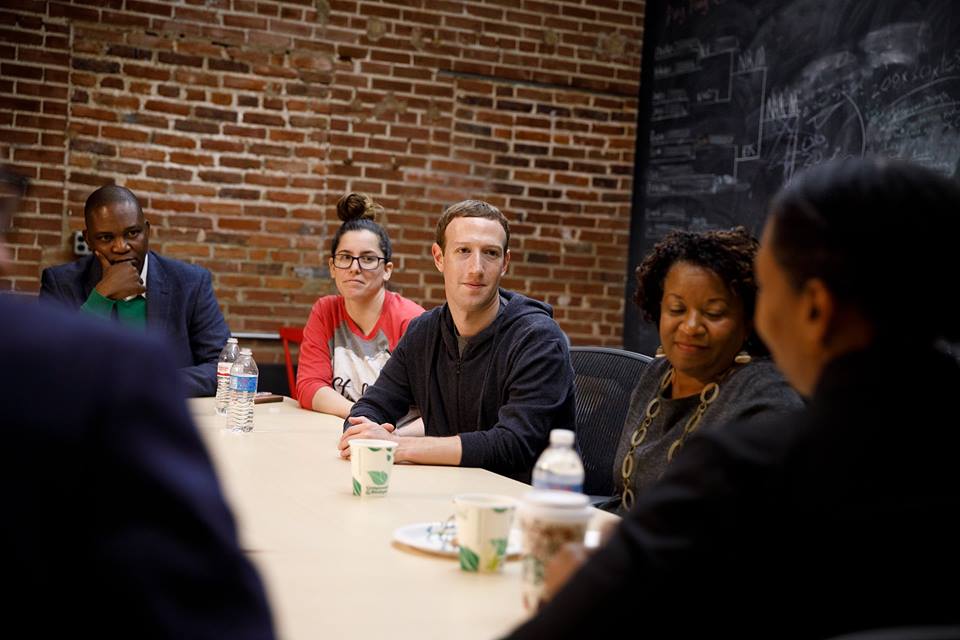 23244323_10104177997725861_9009064635588414181_n Facebook запускает масштабную программу помощи малому бизнесу