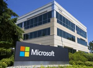 microsoft-campus-100608982-orig-300x220 microsoft-campus-100608982-orig