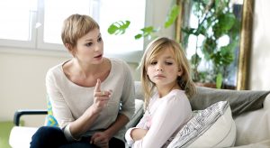 2589-mama-vospityvaet-doch-e1512317895708-300x164 2589-mama-vospityvaet-doch