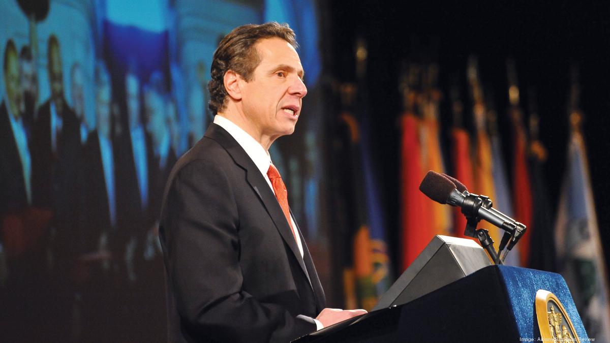 photo-p4-cuomo_1200xx4256-2394-0-219 В Нью-Йорке хотят запретить хранение оружия виновникам насилия в семье