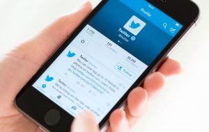 twitter-followers-1500x1000-e1512920586366-300x190 twitter-followers-1500x1000