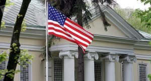 1033326354-300x162 1033326354