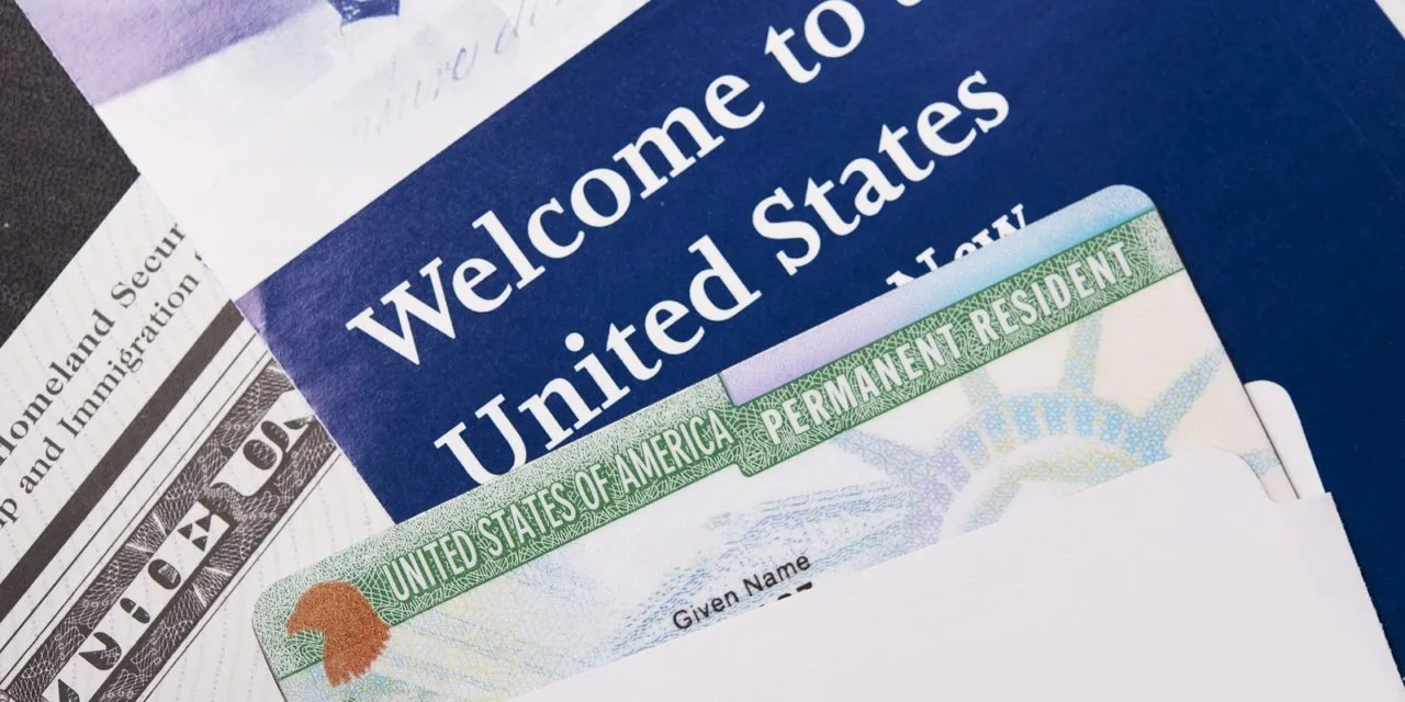 Гринкарта США и иммиграционный буклет Welcome to the United States