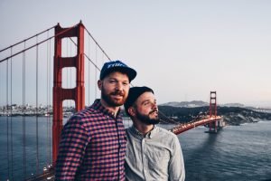 gay-couple-traveling-west-coast-usa-e1479808132520-300x200 Processed with VSCO with hb1 preset