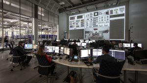 SpaceX_Mission_Control_in_Hawthorne_CA-e1518106587226-300x169 SpaceX_Mission_Control_in_Hawthorne_CA