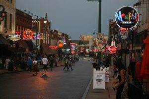 looking_east_on_beale_street__memphis__tennessee__june_2014-300x200 looking_east_on_beale_street__memphis__tennessee__june_2014