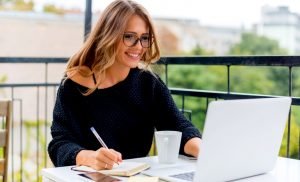 how-to-back-up-your-remote-workers-348759857-300x182 how-to-back-up-your-remote-workers-348759857