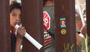 BorderWall-PegHunter-Flickr-e1531853770168-300x174 BorderWall-PegHunter-Flickr