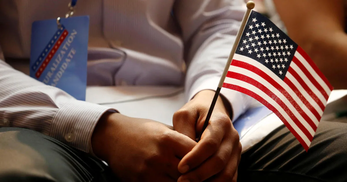 rts1v32r.jpg За что теперь могут забрать гражданство США: USCIS выпустил новое руководство