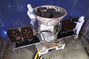tess_with_techs_4000-300x200 tess_with_techs_4000