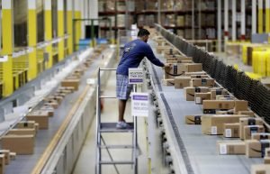 09252018_amazonwarehouse_094806-780x501-300x193 09252018_amazonwarehouse_094806-780x501