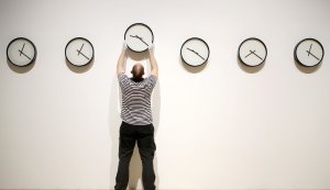 Daylight-saving-time-change-stock-e1541356351730-300x173 Between Poles and Tides exhibition