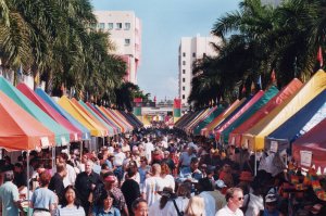 bookfair2001-300x199 bookfair2001