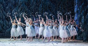 edp_mcb1617_TheNutcracker_AT18217b-300x157 edp_mcb1617_TheNutcracker_AT18217b