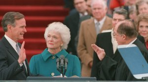 upload-AP_8901200132-pic4_zoom-1500x1500-19285-300x167 INAUGURATION GEORGE BUSH