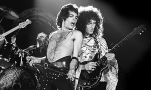 Queen-live-300x180 Queen-live