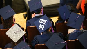 55e88fa116d18ec16b7c9502bb1dcfba-300x169 Image: Syracuse University Commencement 2014