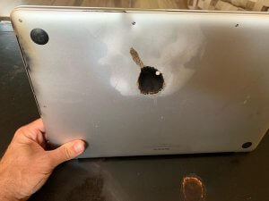 macbookprodamaged2-800x600-300x225 macbookprodamaged2-800x600