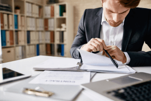 reading-documents-300x200 reading-documents