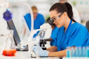 lab.female.tech_.web_-300x200 lab.female.tech_.web_