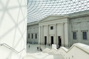 Londonskij-muzej-16-marta-300x200 Лондонский музей 16 марта