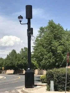 5G-small-cell-on-lamp-pole-225x300.jpg 5G-small-cell-on-lamp-pole