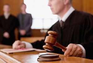 lawgupshup-judge-300x204 lawgupshup-judge