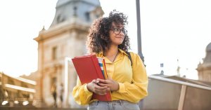 scholarships-in-usa-e1594760272957-300x157 scholarships-in-usa