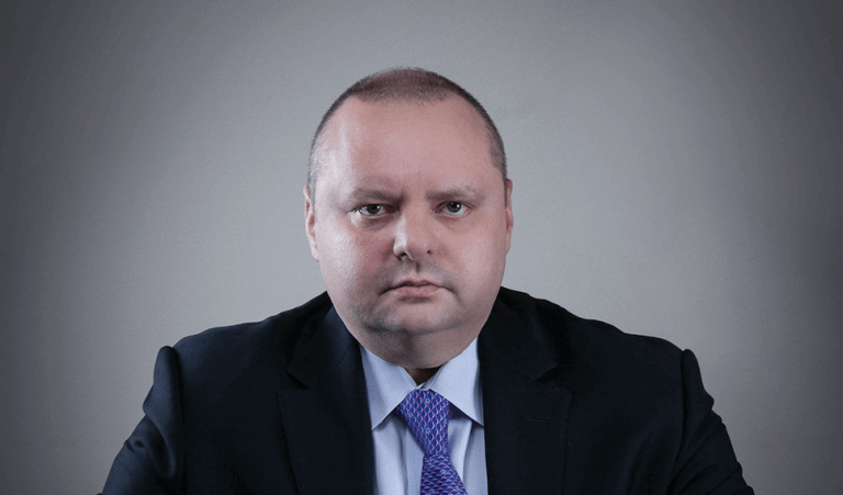 90-e1599922461332-768x451 ? Запись: Все вопросы об иммиграции в США – с Евгением Мельцером