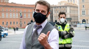 201216-tom-cruise-mc-843_9b68c4efe665c9c201881720f091e90c-e1608133523420-300x165 Rome Tom Cruise on the set of Mission Impossible 7