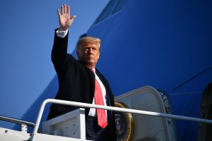 210119-trump-air-force-one-mn-1530_34d373af42053e1851c5f50c19060904-300x200 Image: US-POLITICS-TRUMP
