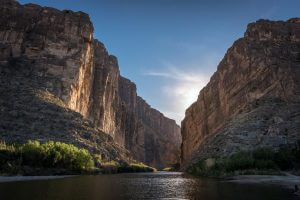original_shutterstock_1052369588-300x200 original_shutterstock_1052369588