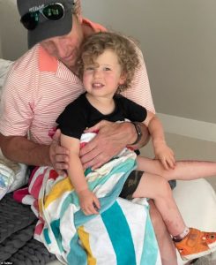 59856353-10985321-Aiden_McCarthy_pictured_with_an_unknown_man_was_reunited_with_hi-a-33_1657059488883-245x300 59856353-10985321-Aiden_McCarthy_pictured_with_an_unknown_man_was_reunited_with_hi-a-33_1657059488883