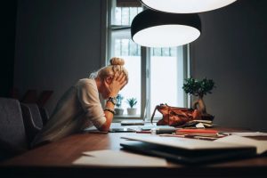 woman-sitting-with-head-on-her-hands-upset-what-is-failure-300x200 woman-sitting-with-head-on-her-hands-upset-what-is-failure