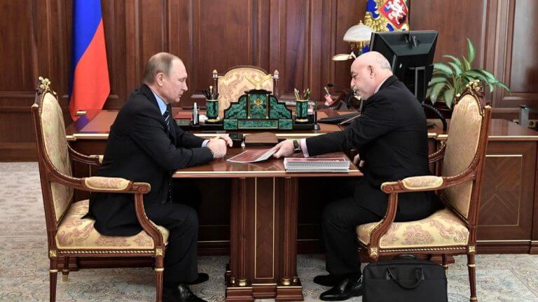 755840162787054-768x432 ФБР обыскало недвижимость российского олигарха, “близкого к Путину” 