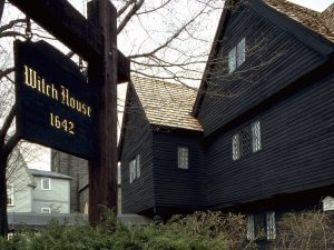 Salem_Witch_House_II-300x225 IST-IS2176RM-00000028-001