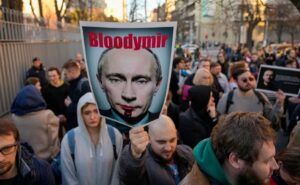 Navalnyj-Putin-300x185 Навальный Путин