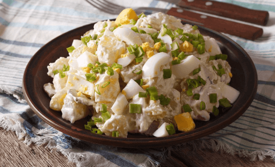 kartofelnyj-salat Как сэкономить на традиционных блюдах, отмечая День Независимости США