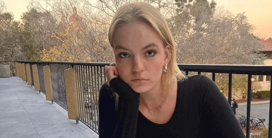 Dasha-Navalnaya Дочь российского оппозиционера Навального – в команде Камалы Харрис на выборах