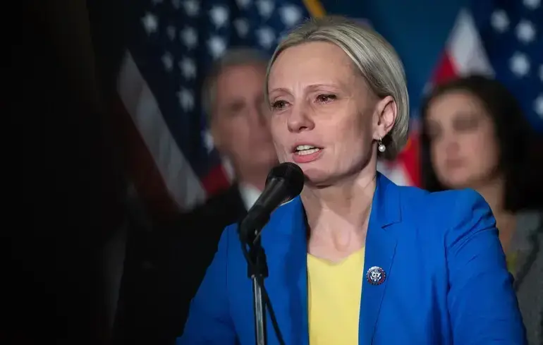 93-main-v1730874712 Скандальная украинка в Конгрессе США: Виктория Спартц из Чернигова и ее американская мечта
