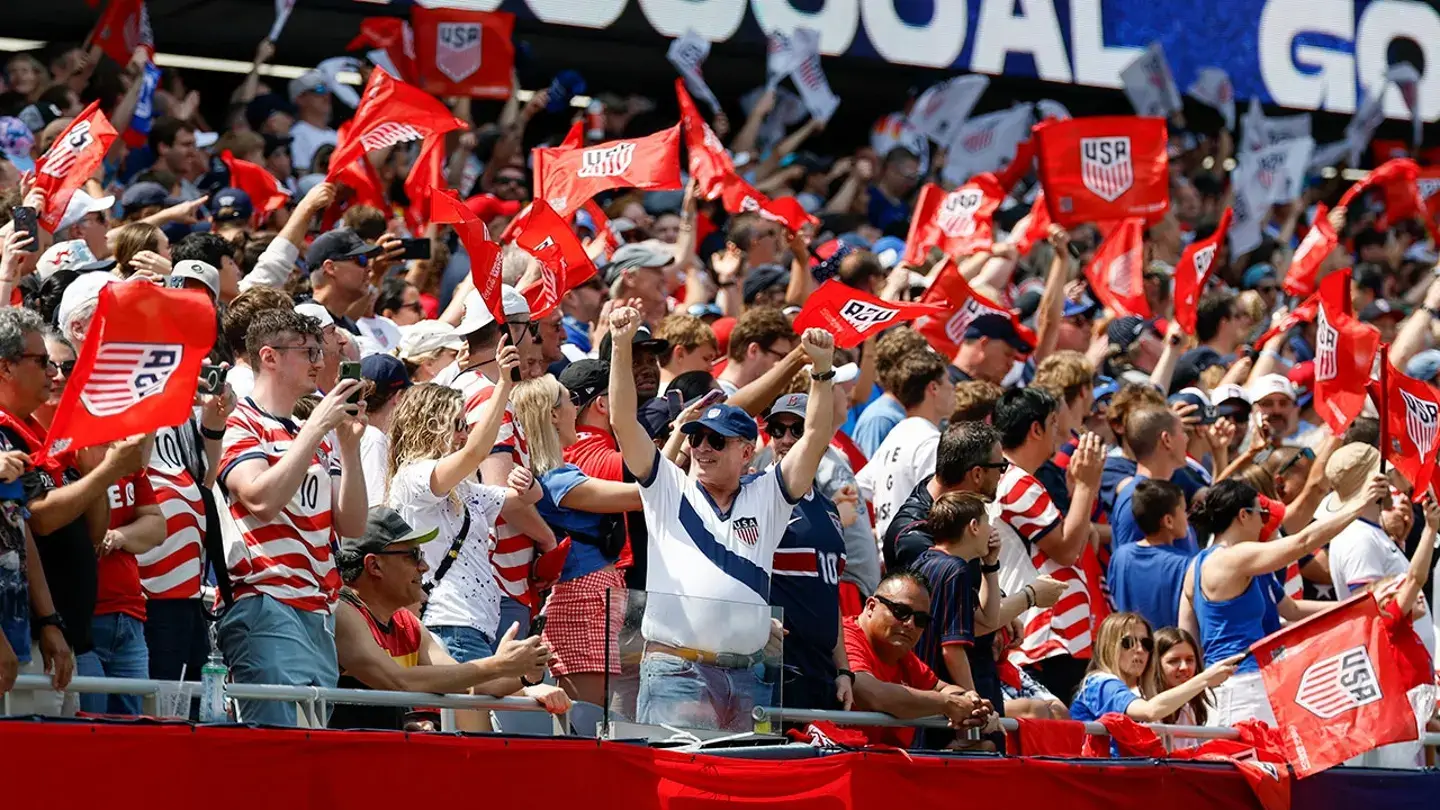 usa-fans-soldier-field-fox-news-001 Чемпионат мира по футболу FIFA 2026: расписание матчей и где смотреть в США