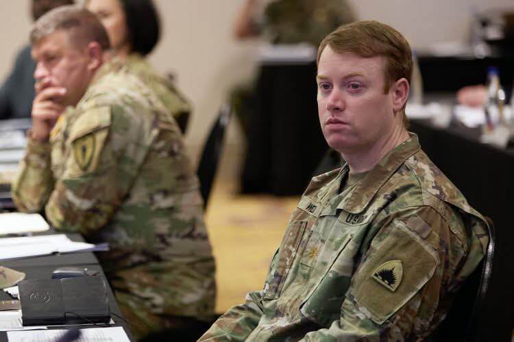 Media-6- Американский военный завел вторую жену-иммигрантку, подделал ей грин-карту и украл $54 000