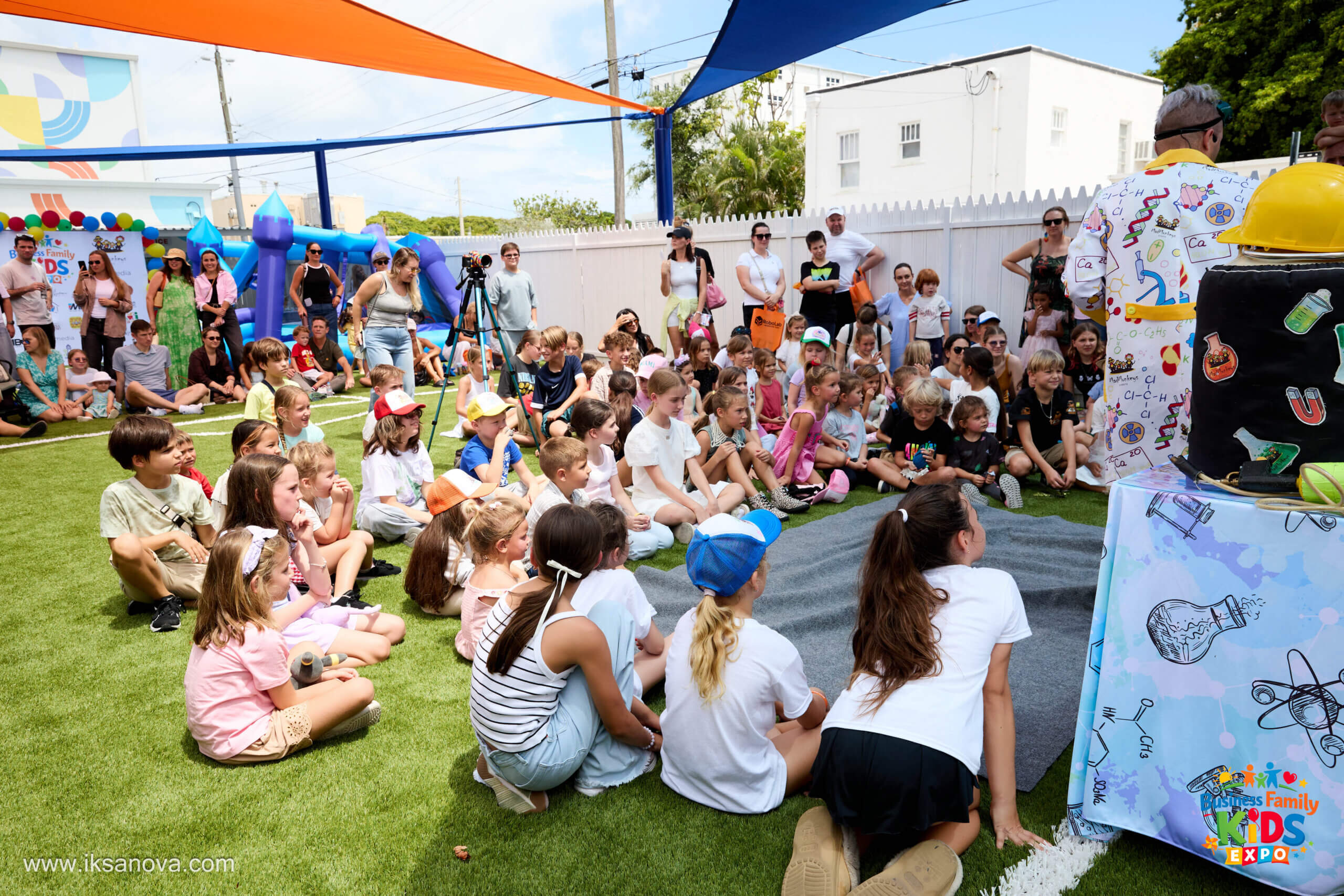 image-06-07-26-12-08-1-scaled Business Family Kids Expo: как русскоязычные иммигранты во Флориде объединили город, семьи и локальный бизнес