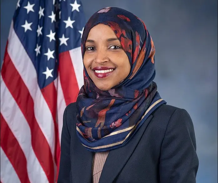 Ilhan-Omar.jpg Конгрессвуман-иммигрантку обвиняют в фиктивном браке с братом